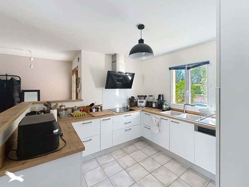 Vente Maison CHASSENEUIL SUR BONNIEURE - 5 pièces -128 m² - (16260)