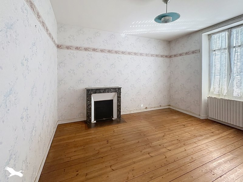 Vente Maison LA ROCHEFOUCAULD EN ANGOUMOIS - 5 pièces -142 m² - (16110)