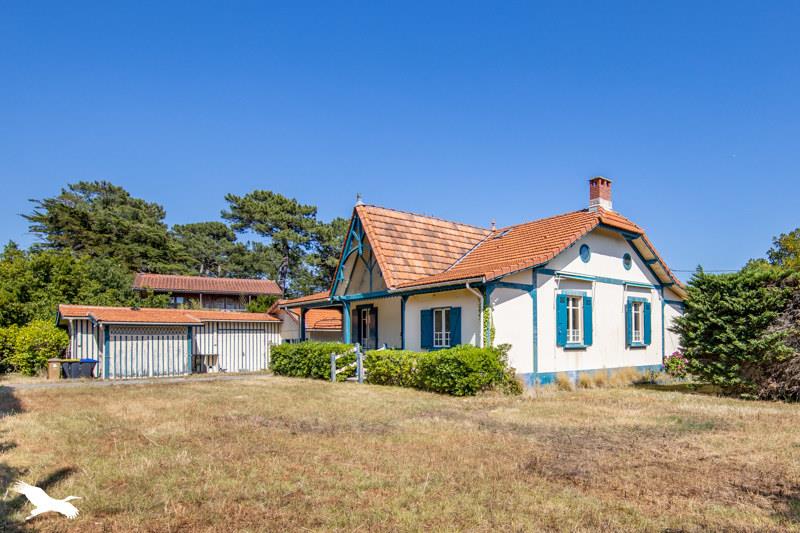 Vente Maison LEGE CAP FERRET - 7 pièces -197 m² - (33950)