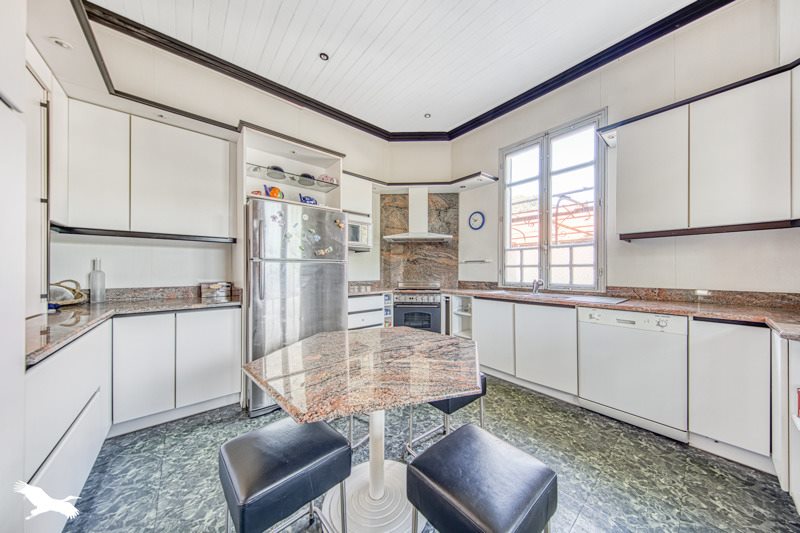 Vente Maison LEGE CAP FERRET - 7 pièces -197 m² - (33950)