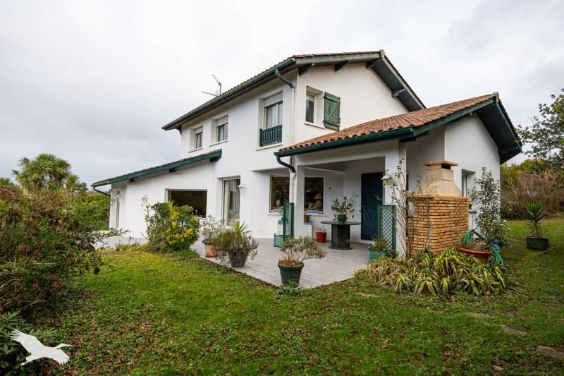 Vente Maison ARCANGUES - 5 pièces -158 m² - (64200)