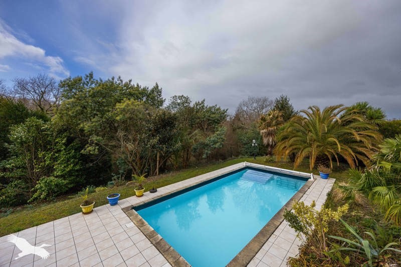 Vente Maison ARCANGUES - 5 pièces -158 m² - (64200)