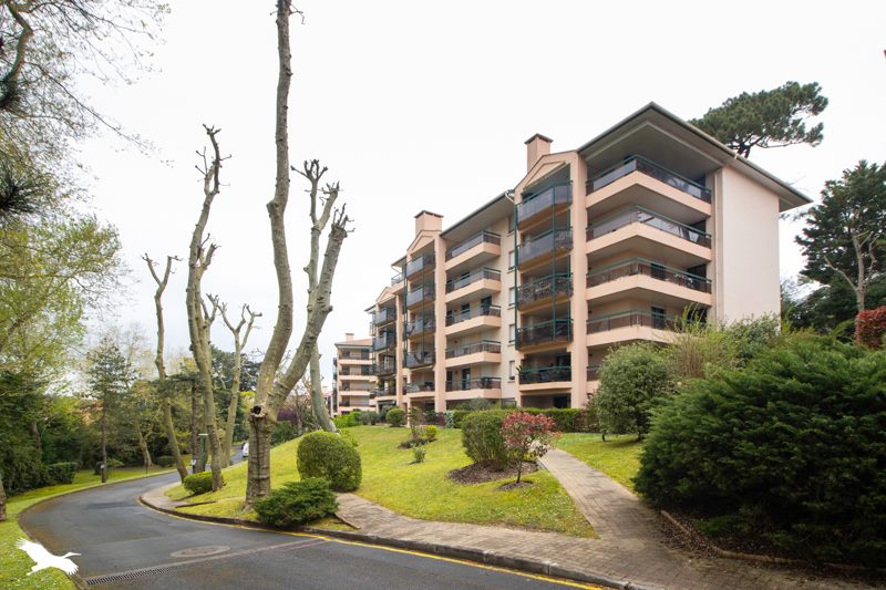 Vente Appartement BIARRITZ - 4 pièces -92 m² - (64200)