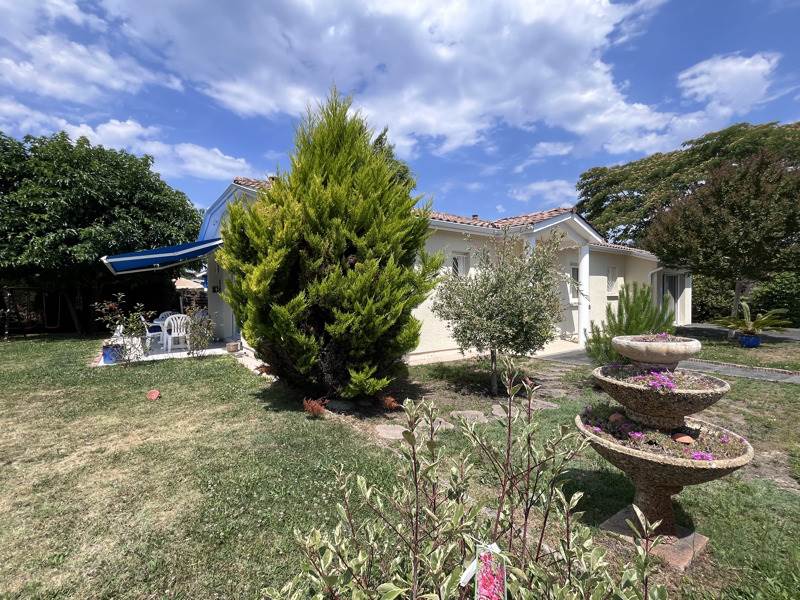 Vente Maison HOURTIN - 7 pièces -130 m² - (33990)