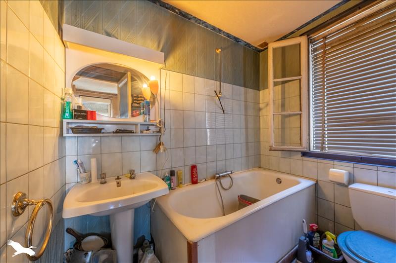 Vente Appartement BORDEAUX - 2 pièces -43 m² - (33000)