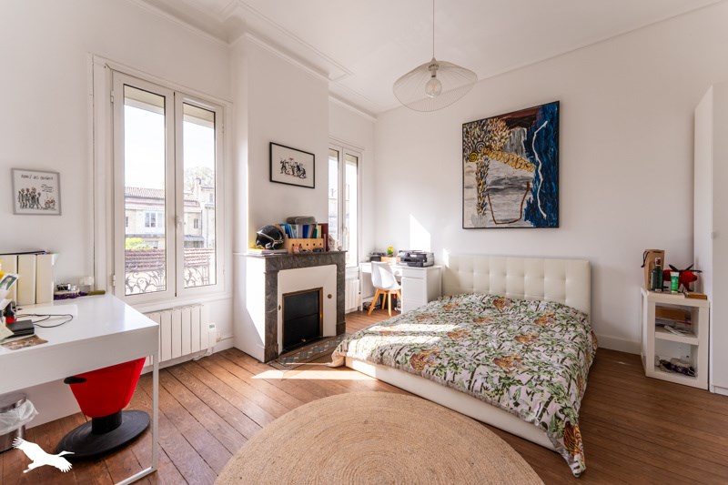 Vente Maison BORDEAUX - 7 pièces -191 m² - (33000)