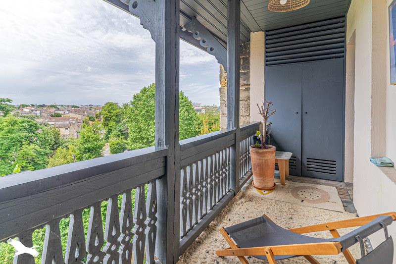 Vente Appartement BORDEAUX - 3 pièces -80 m² - (33000)