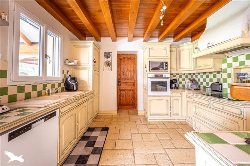 Vente Maison MELLE - 8 pièces -192 m² - (79500)