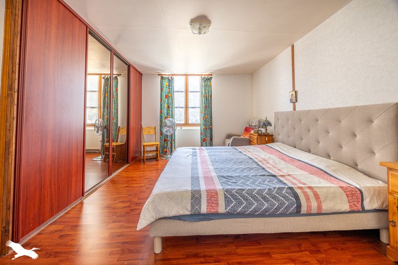 Vente Maison CHEF BOUTONNE - 5 pièces -170 m² - (79110)