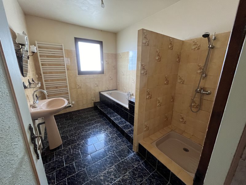 Vente Maison MELLE - 5 pièces -147 m² - (79500)