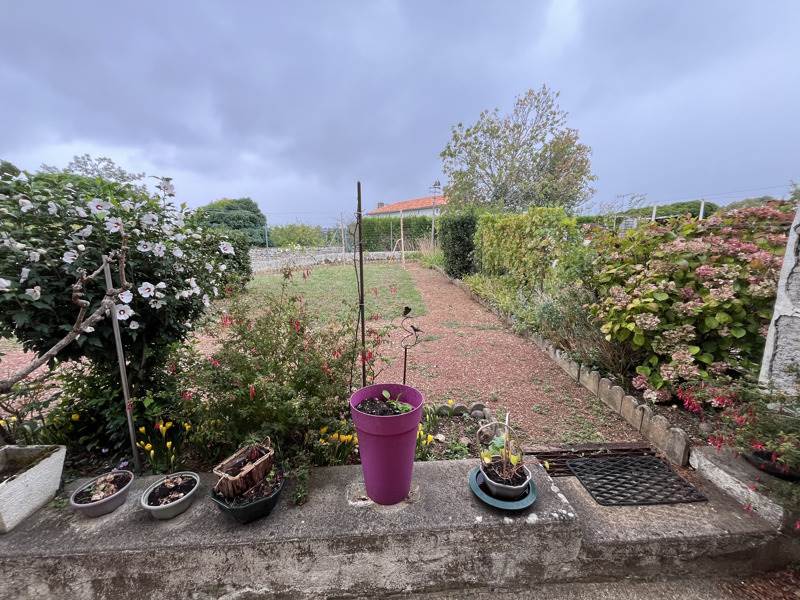 Vente Maison MELLE - 8 pièces -122 m² - (79500)