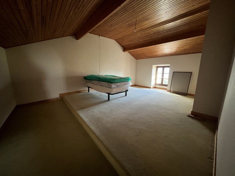 Vente Maison SAUZE VAUSSAIS - 6 pièces -205 m² - (79190)
