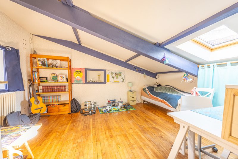 Vente Maison MELLE - 7 pièces -142 m² - (79500)