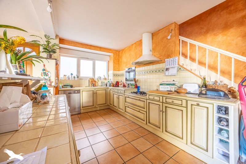 Vente Maison MELLE - 7 pièces -142 m² - (79500)