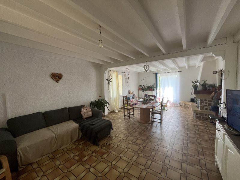 Vente Maison MAISONNAY - 7 pièces -167 m² - (79500)