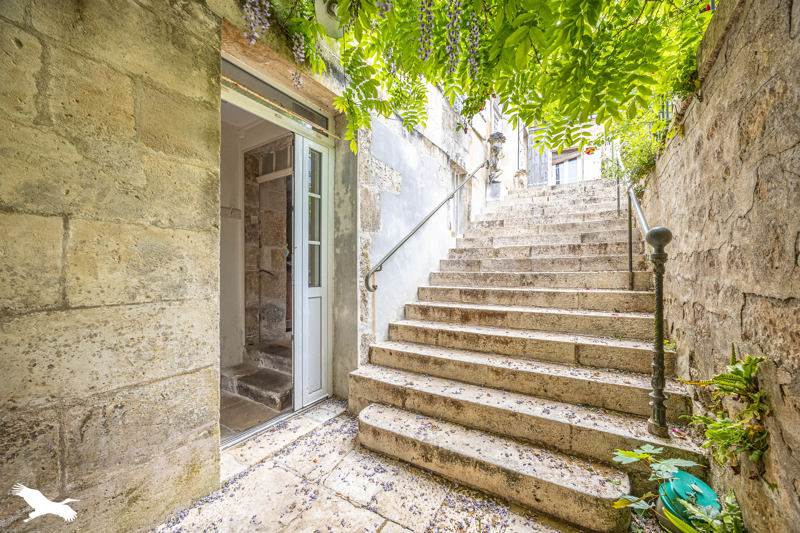 Vente Maison MELLE - 12 pièces -257 m² - (79500)