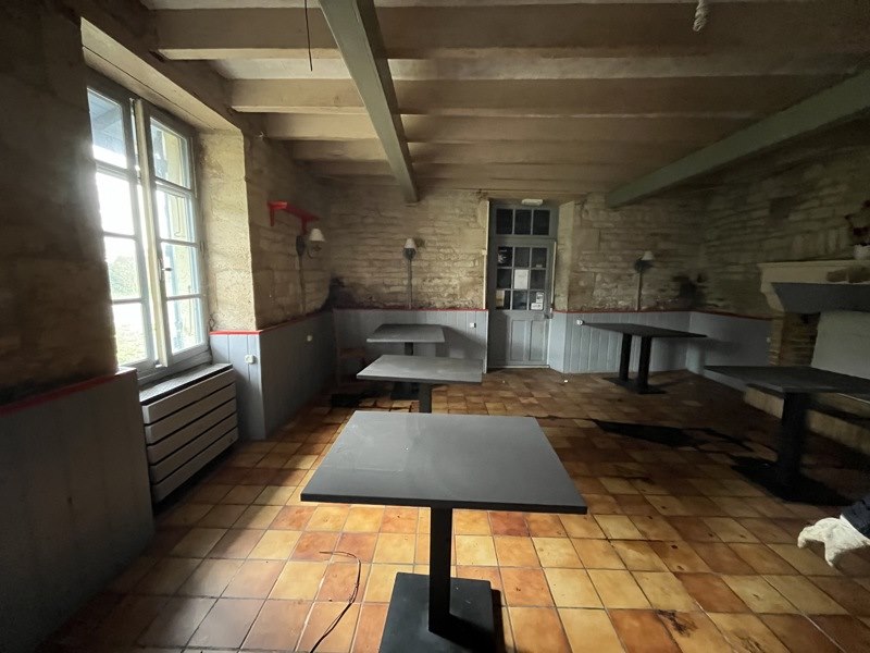 Vente Maison BRIOUX SUR BOUTONNE - 5 pièces -150 m² - (79170)