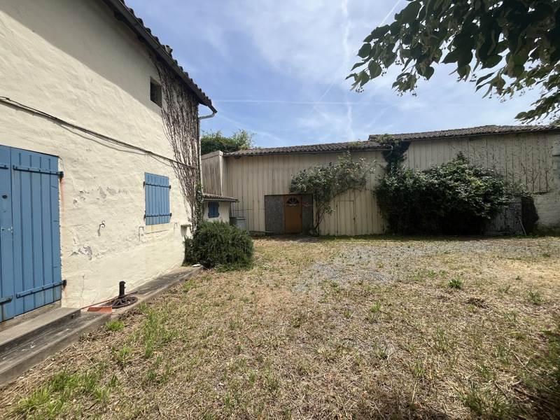 Vente Maison BRIOUX SUR BOUTONNE - 5 pièces -150 m² - (79170)