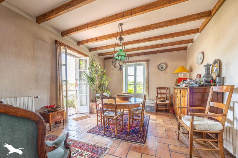 Vente Maison MELLE - 10 pièces -258 m² - (79500)