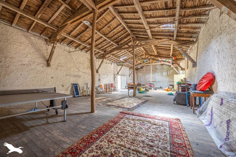 Vente Maison Melle - 10 pièces -258 m² - (79500)
