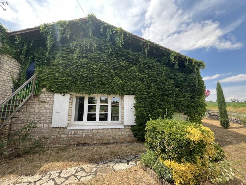 Vente Maison ALLOINAY - 4 pièces -139 m² - (79110)