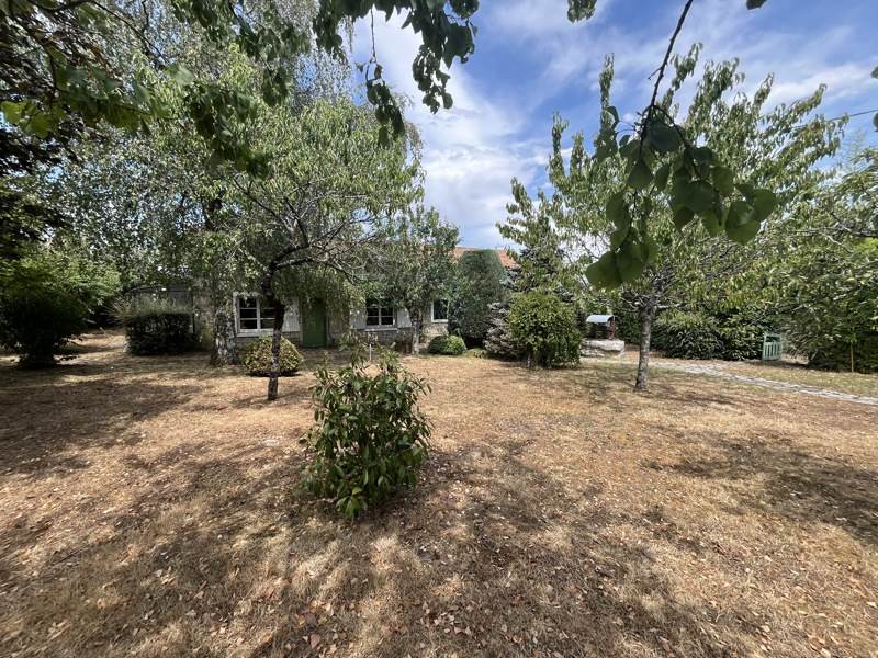 Vente Maison ALLOINAY - 4 pièces -139 m² - (79110)