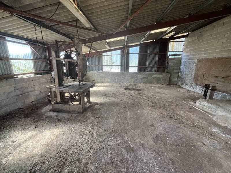 Vente Maison Melle - 9 pièces -242 m² - (79500)