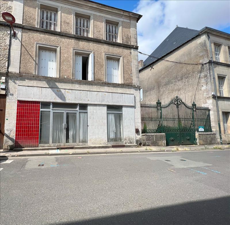 Vente Immeuble SAUZE VAUSSAIS - -  235 m² - (79190)