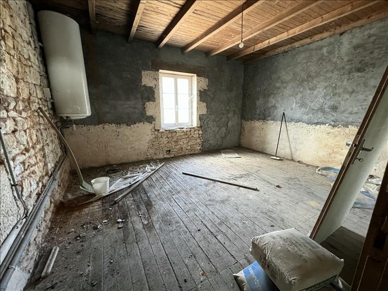 Vente Immeuble SAUZE VAUSSAIS - -  235 m² - (79190)