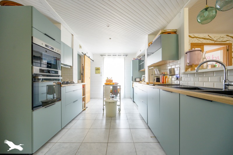 Vente Maison LA ROCHELLE - 8 pièces -174 m² - (17000)