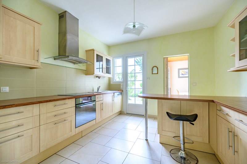 Vente Maison LA ROCHELLE - 5 pièces -126 m² - (17000)