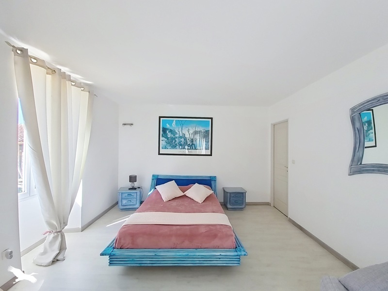 Vente Maison Ségos - 8 pièces -194 m² - (32400)
