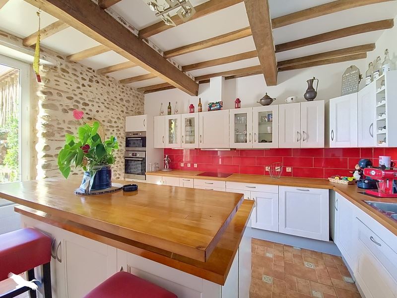 Vente Maison Ségos - 8 pièces -194 m² - (32400)