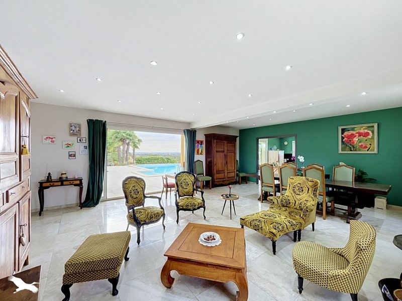Vente Maison Pouydraguin - 6 pièces -205 m² - (32290)