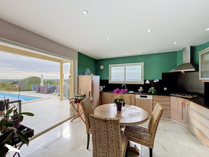 Vente Maison Pouydraguin - 6 pièces -205 m² - (32290)