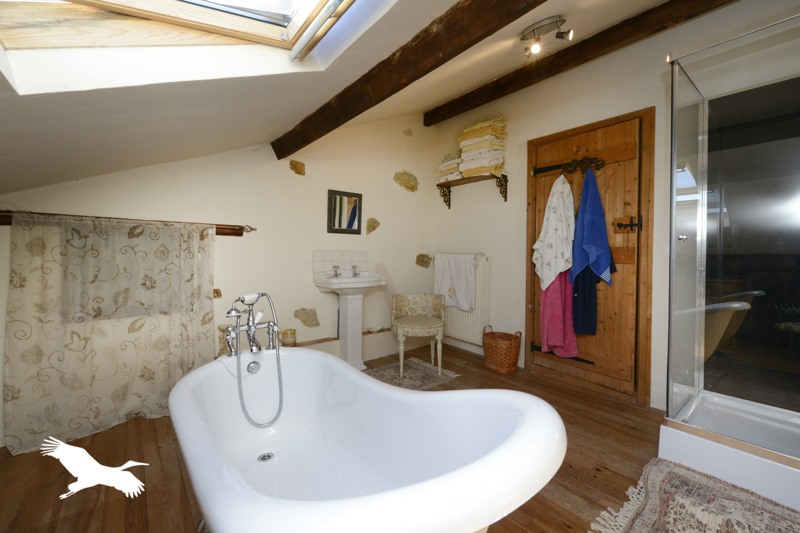 Vente Maison ECURAS - 6 pièces -185,5 m² - (16220)