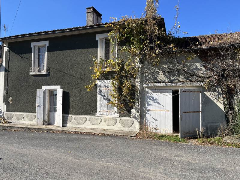 Vente Maison LE LINDOIS - 4 pièces -121,2 m² - (16310)