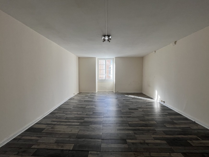 Vente Maison MONTBRON - 4 pièces -120 m² - (16220)