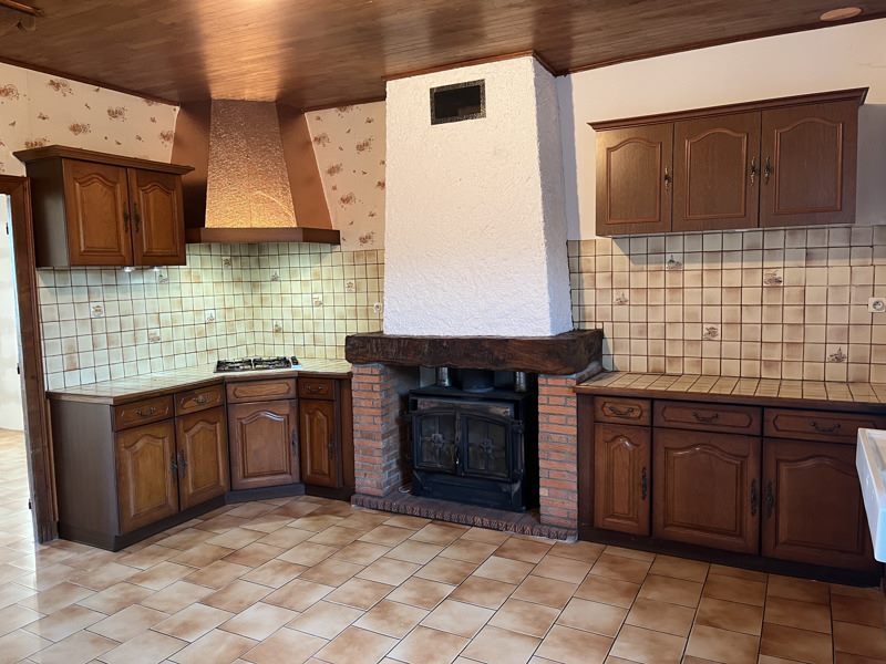Vente Maison MONTBRON - 4 pièces -97 m² - (16220)