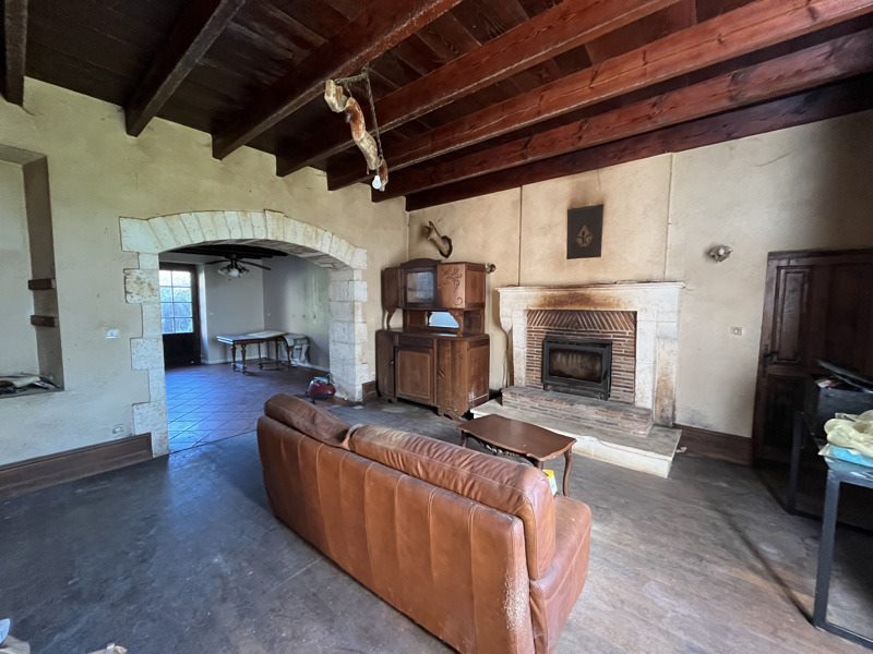 Vente Maison ECURAS - 5 pièces -177 m² - (16220)