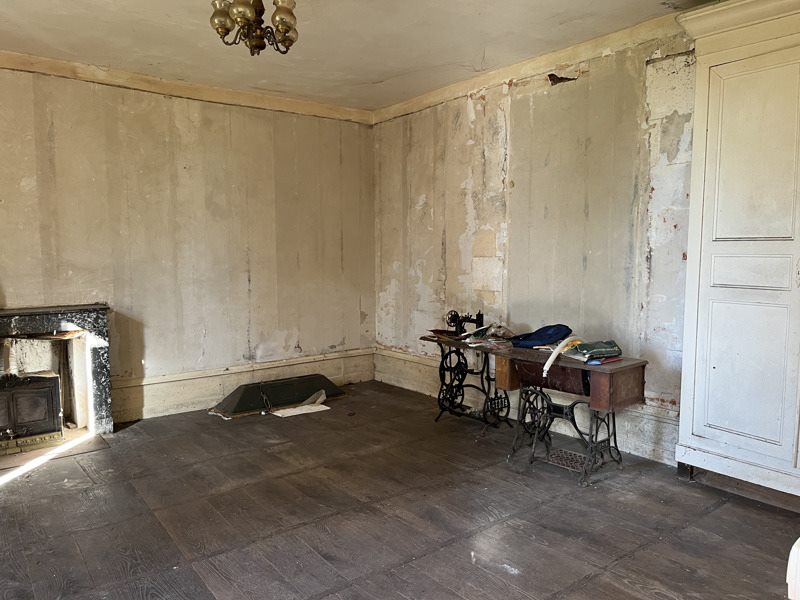 Vente Maison ECURAS - 5 pièces -177 m² - (16220)