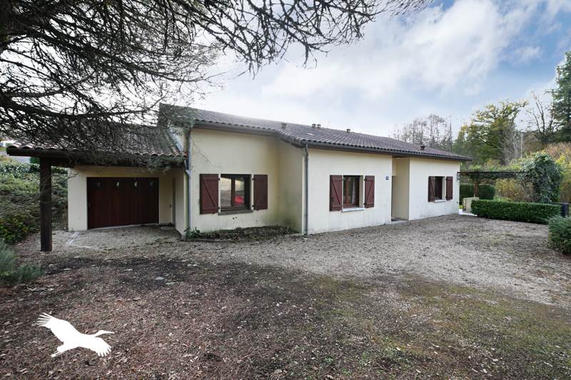 Vente Maison ECURAS - 5 pièces -119 m² - (16220)