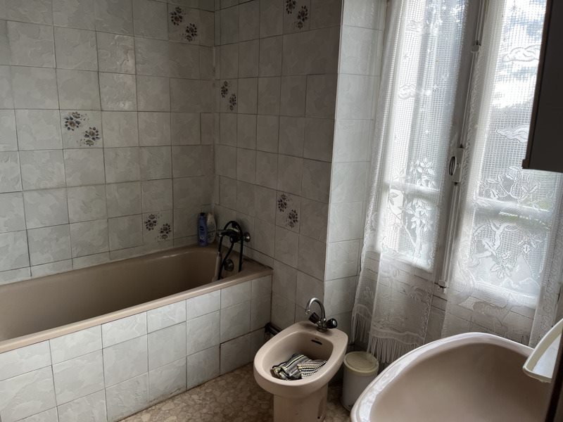 Vente Maison ECURAS - 4 pièces -91 m² - (16220)