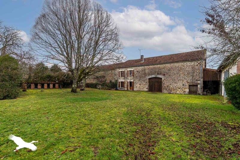 Vente Maison ECURAS - 4 pièces -120 m² - (16220)