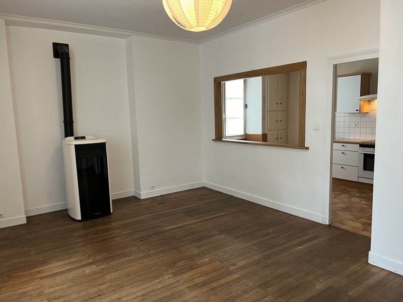 Vente Maison MONTBRON - 5 pièces -135 m² - (16220)