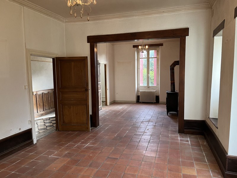 Vente Maison ECURAS - 6 pièces -183 m² - (16220)