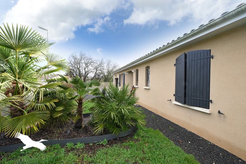 Vente Maison CHARRAS - 4 pièces -90 m² - (16380)