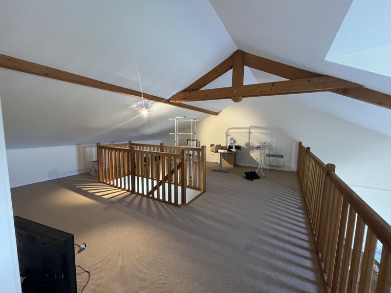 Vente Maison ROUZEDE - 6 pièces -201 m² - (16220)