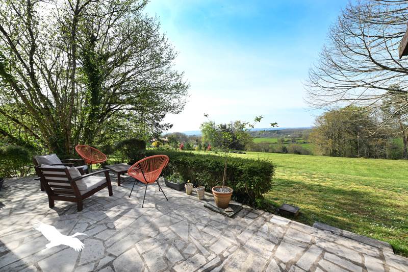 Vente Maison ECURAS - 6 pièces -132 m² - (16220)