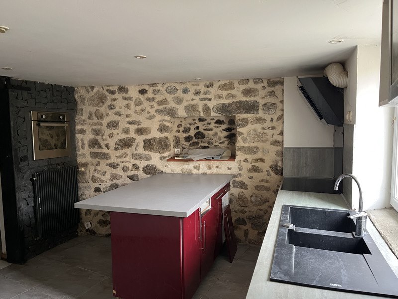 Vente Maison ROUZEDE - 4 pièces -106 m² - (16220)